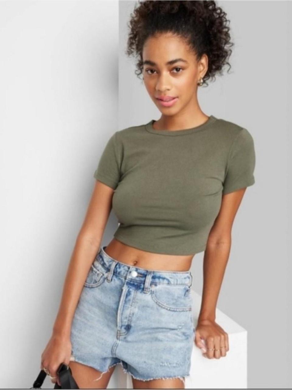 Wild Fable Hunter Green Short Sleeve Crop Top